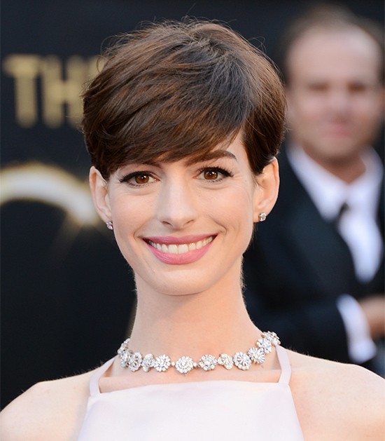 Anne Hathaway Academy Awards 2013 Makeup, Jennifer Lawrence Oscars ...